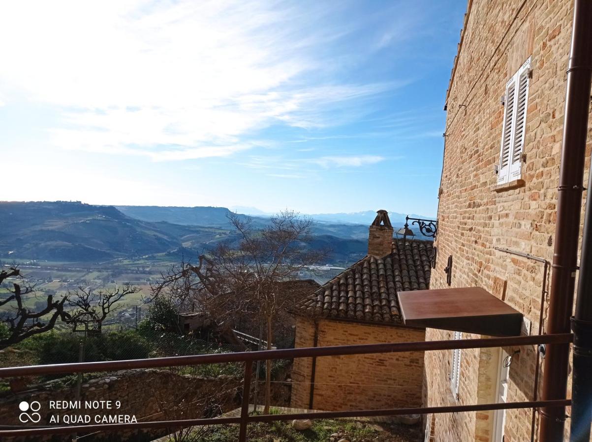 Ferienwohnung Porta Vecchia Monterubbiano Exterior foto